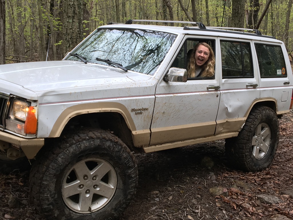 ai978.photobucket.com_albums_ae262_1tonoffun_jeep_490CDBA4_9B8cc714da4a718e9f9dbea8e819060b1ca.jpg