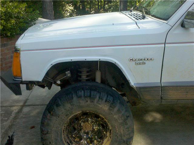 ai978.photobucket.com_albums_ae262_1tonoffun_jeep_jeeptrim2.jpg