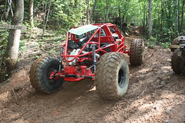 aimg.photobucket.com_albums_v260_toxicar_redbuggy_1.jpg