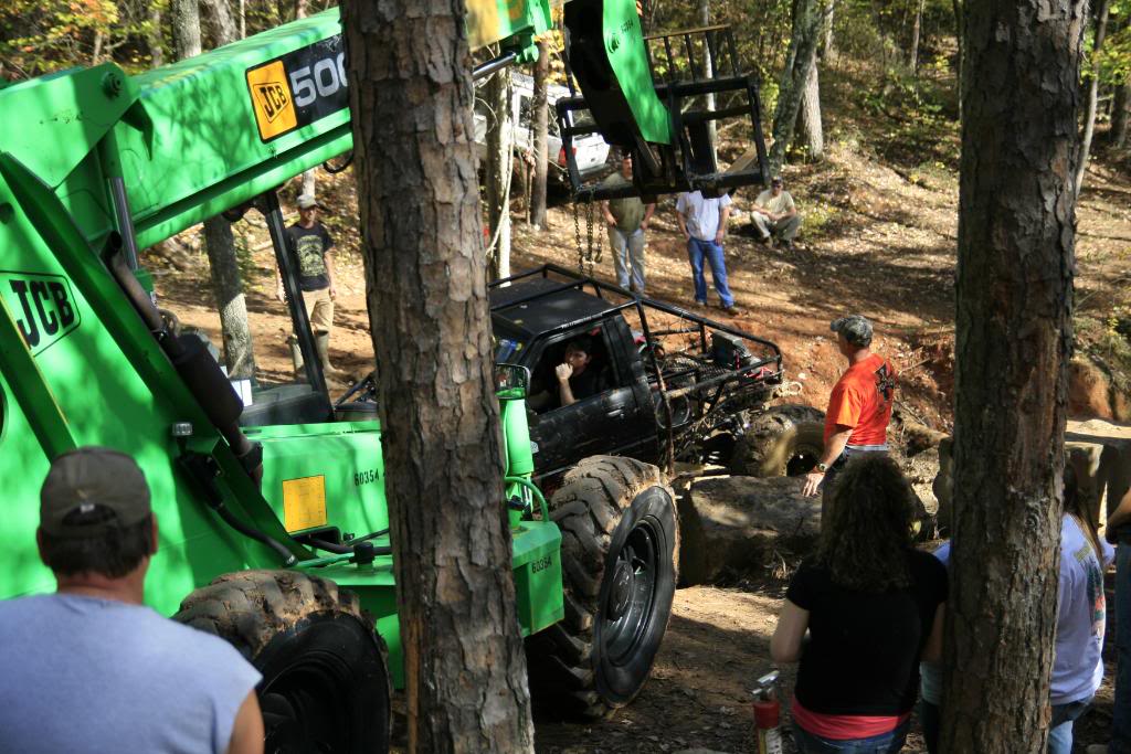 aimg.photobucket.com_albums_v426_GSRswapandslow_Fall_20Crawl_FallCrawl006.jpg