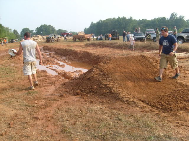 aimg.photobucket.com_albums_v426_GSRswapandslow_rock_20crawlin_S6300652.jpg