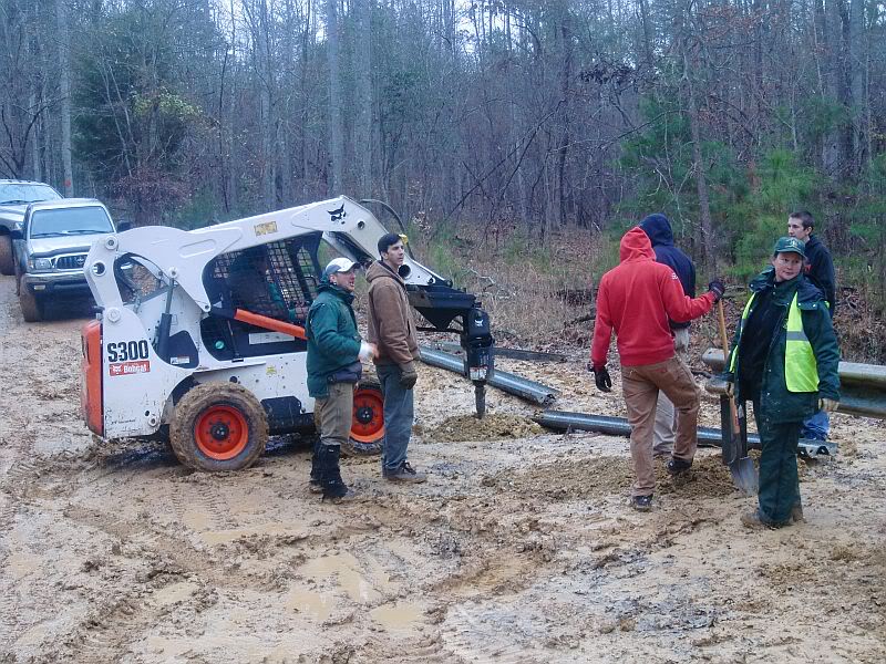 aimg.photobucket.com_albums_v426_GSRswapandslow_Uwharrie_20Work_20Day_2012_18_10_4fefdffc.jpg