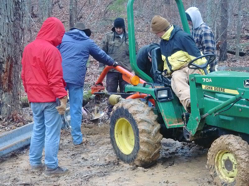 aimg.photobucket.com_albums_v426_GSRswapandslow_Uwharrie_20Work_20Day_2012_18_10_6f2b0fd4.jpg