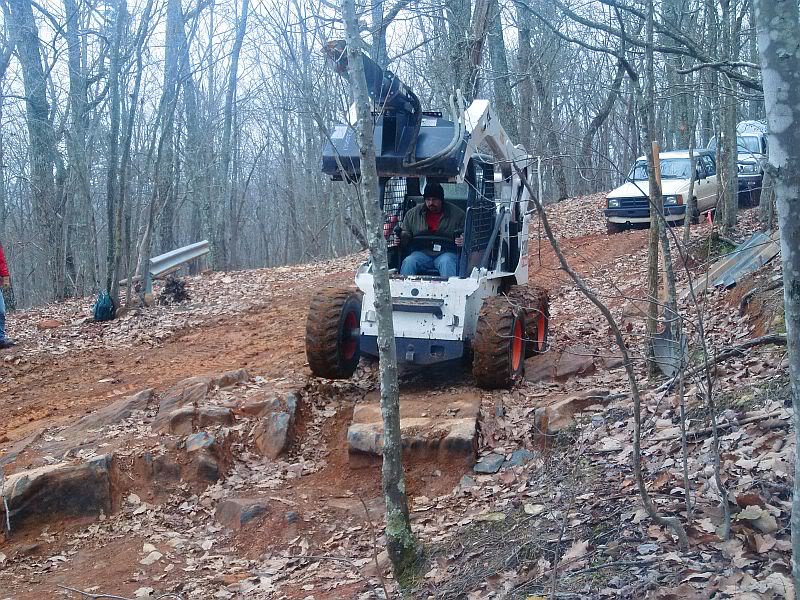 aimg.photobucket.com_albums_v426_GSRswapandslow_Uwharrie_20Work_20Day_2012_18_10_92077bb7.jpg