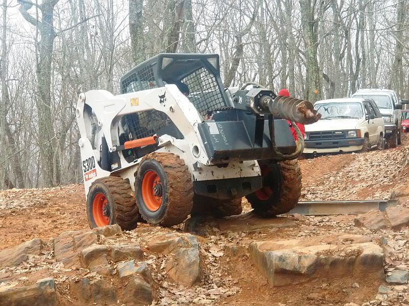 aimg.photobucket.com_albums_v426_GSRswapandslow_Uwharrie_20Work_20Day_2012_18_10_9ee091e1.jpg