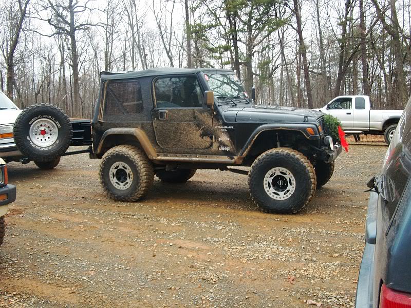 aimg.photobucket.com_albums_v426_GSRswapandslow_Uwharrie_20Work_20Day_2012_18_10_f06f5a92.jpg