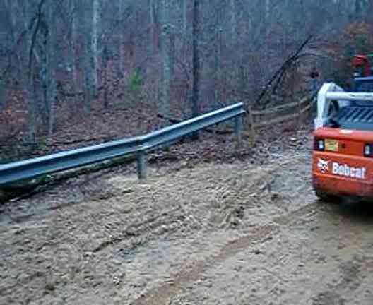 aimg.photobucket.com_albums_v426_GSRswapandslow_Uwharrie_20Work_20Day_2012_18_10_th_75d6cdb2.jpg
