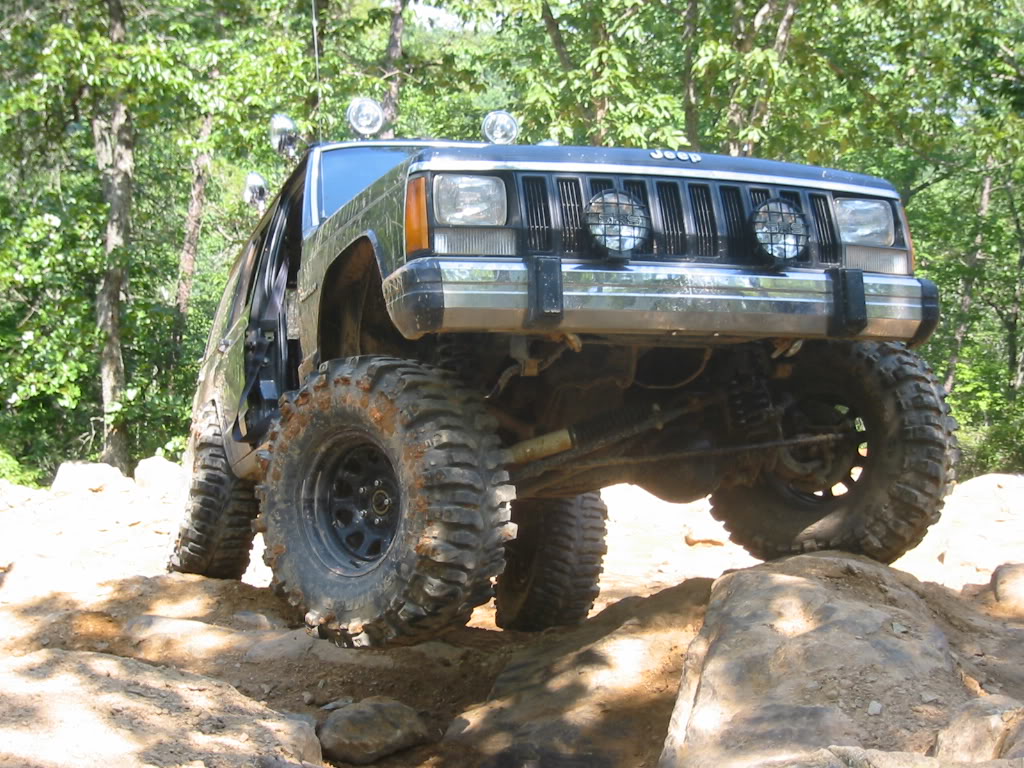 aimg.photobucket.com_albums_v441_tangeloman_jeep_IMG_2693.jpg