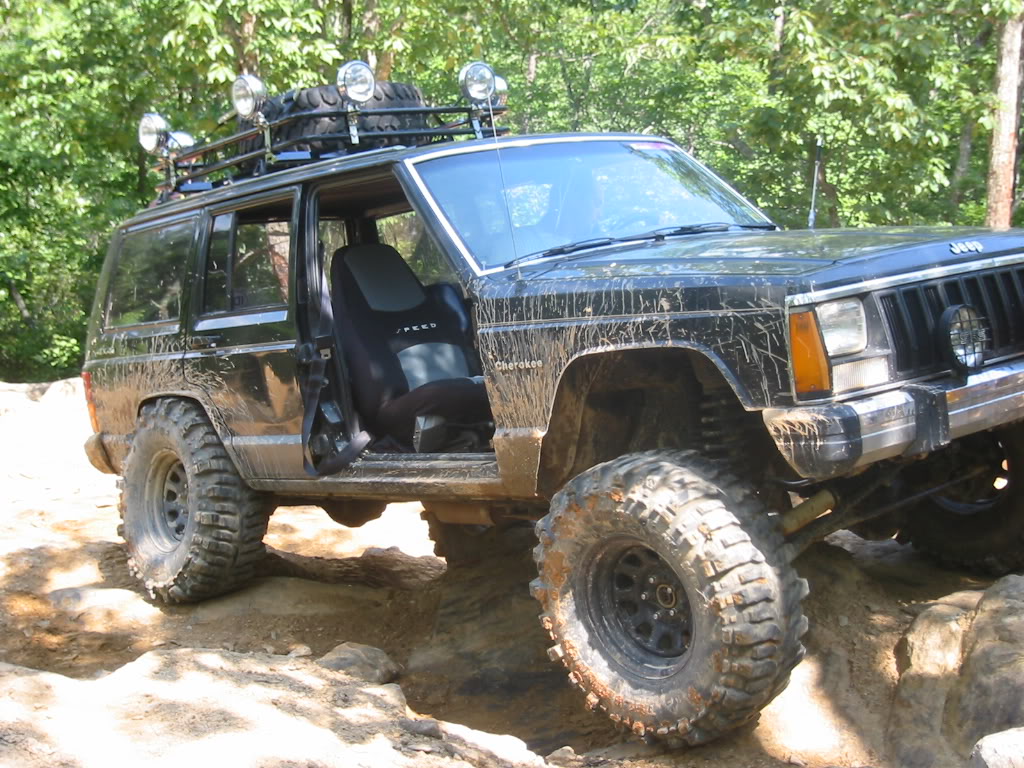 aimg.photobucket.com_albums_v441_tangeloman_jeep_IMG_2694.jpg