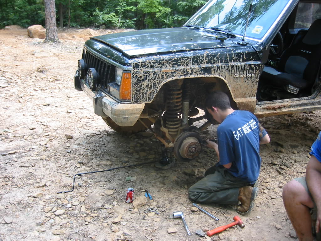 aimg.photobucket.com_albums_v441_tangeloman_jeep_IMG_2698.jpg