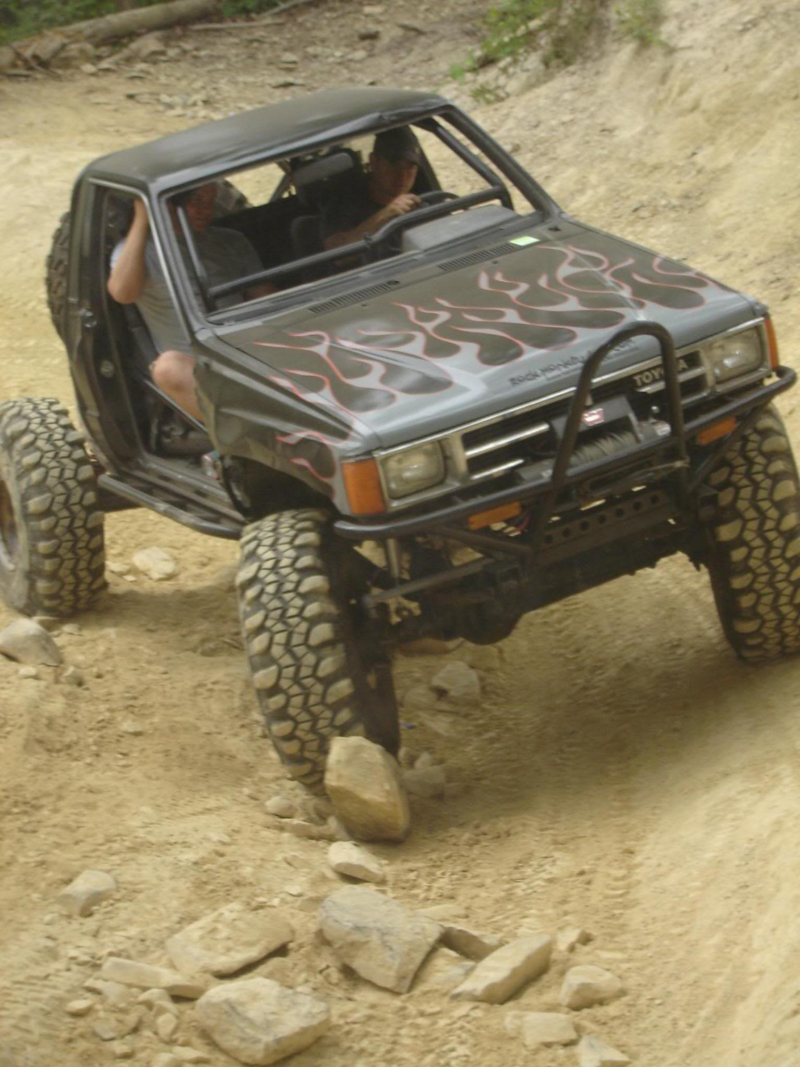 aimg.photobucket.com_albums_v674_jrraw23_Uwharrie_205_05_84c13b3a.jpg