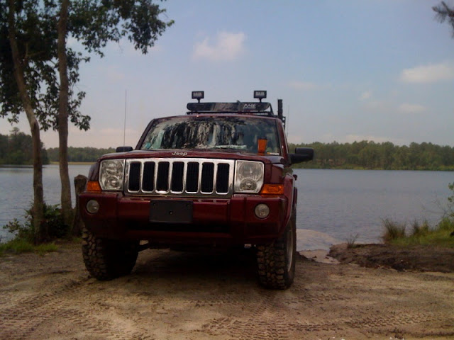 alh3.ggpht.com__oBgUAr9zCHI_TAACphyYHHI_AAAAAAAAATI_EMlEkmFstTc_s640_Jeep_20Fishing.jpg