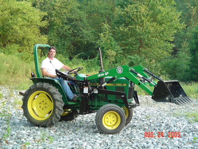 apersonalpages.tds.net__eflanagin_tractor.jpg