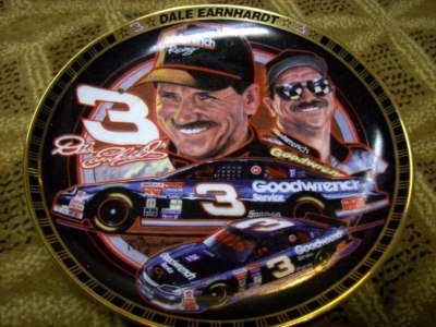 athejesuscodpiece.files.wordpress.com_2011_02_dale_earnhardt_s50fbe9affe20c134f175a61a0d5611b9.jpg