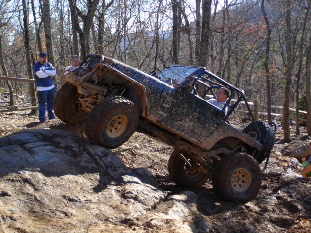 awww.beast40.com_JeepPictures_Uwharrie_Nov242004_dsc00185.jpg
