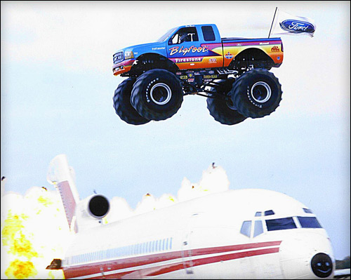 awww.bigfoot4x4.com_main_20pictures_747jump.jpg