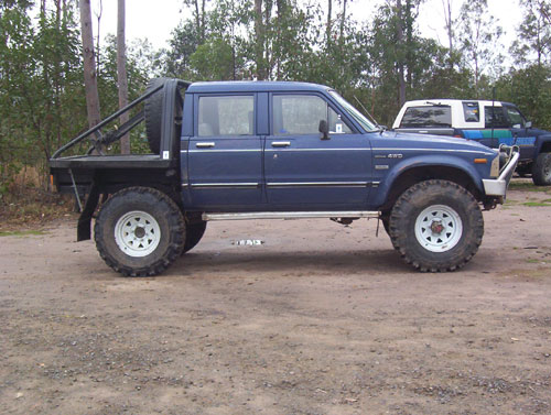 awww.brian894x4.com_images_scott_hilux_02.jpg