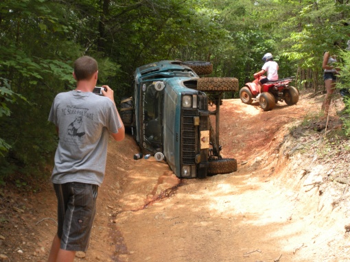 awww.cherokeeforum.com_members_puddlepirate919_27882_albums_96_xj_51451_flipped_uwharrie.jpg