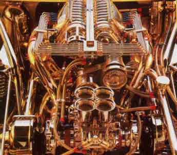 awww.dobbertinhydrocar.com_J2000_J_2000_ENGINE_CLOSEUP.jpg