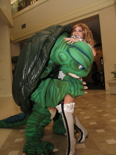 awww.dragonspirits.org_LJ_CC26_Gamera_Barb2.jpg