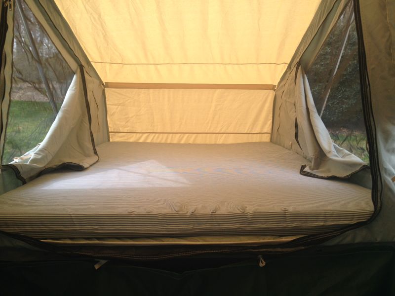 awww.growfishtank.com_camping_trailer_IMG_0023.jpg
