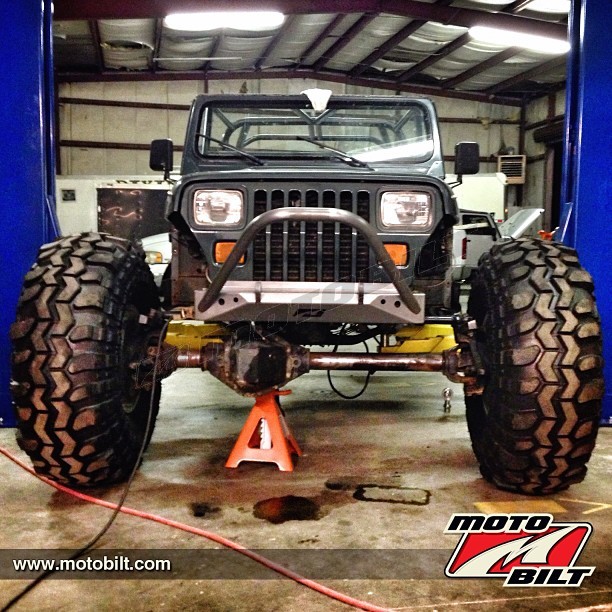 awww.motobilt.com_media_catalog_product_cache_1_image_1000x8001e4f3a9e53df62c434431a741788e393.jpg