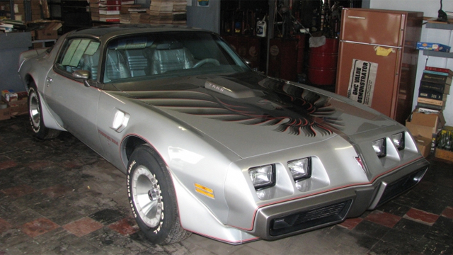 awww.streetlegaltv.com_wp_content_blogs.dir_10_files_2011_06_new_79_trans_am.jpg