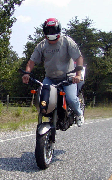 awww.troybaker.com_tlr_brianstoppie2.jpg