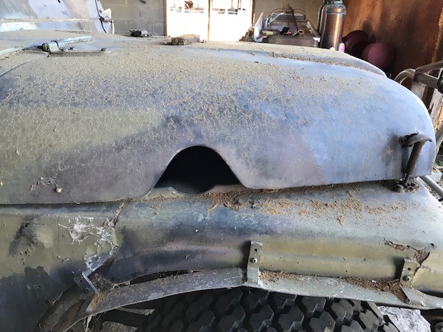 cj5 hood.jpg