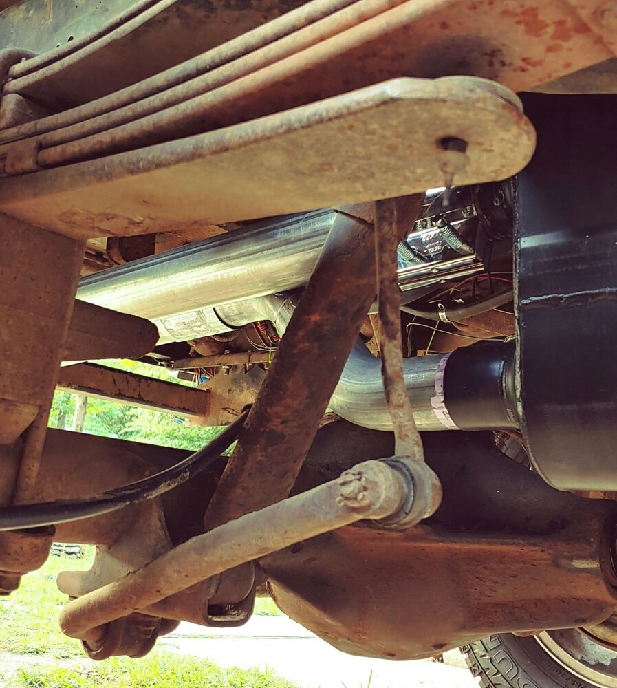 Day 15 exhaust rear side view1 resized.jpg