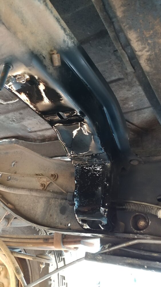 Day11 modify crossmember for fuel tank6resized.jpg