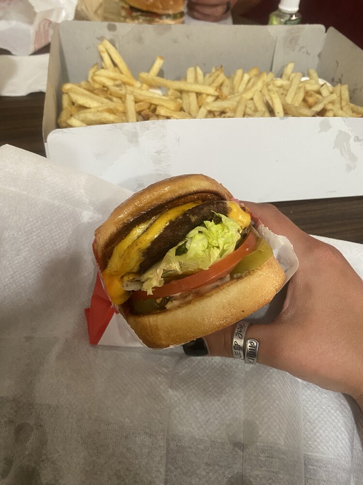 FD868AF9-5D09-417C-99ED-A713E7C0BD28.jpeg
