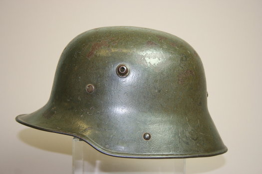 German_helmet.jpg