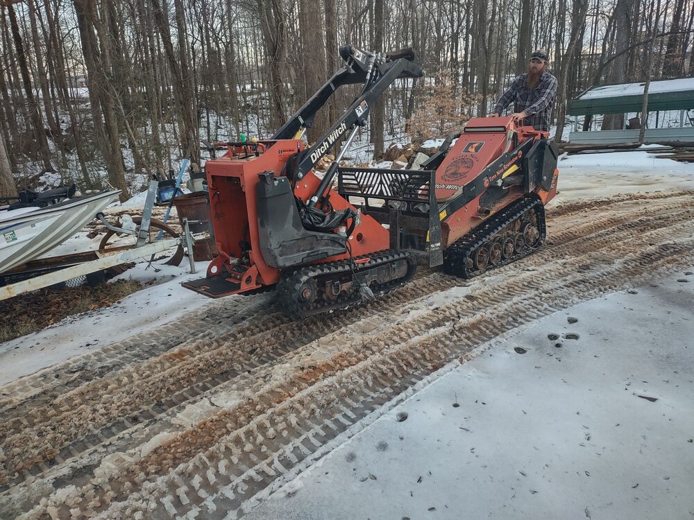 Need mini skid steer mechanic NC4x4