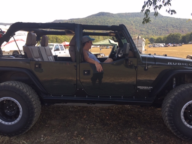 JKU7.jpg