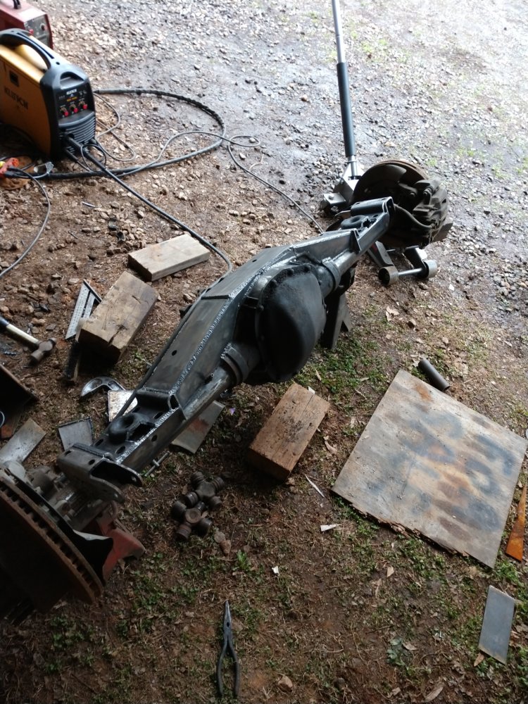 97 ZJ on Superduty axles, 39.5, 4 link, normal fuller stuff NC4x4