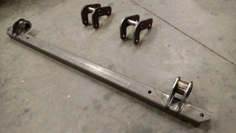 Rear bumper and shackles.jpg