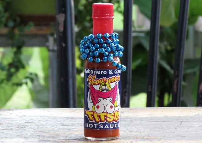 show-your-tits-hot-sauce.jpg