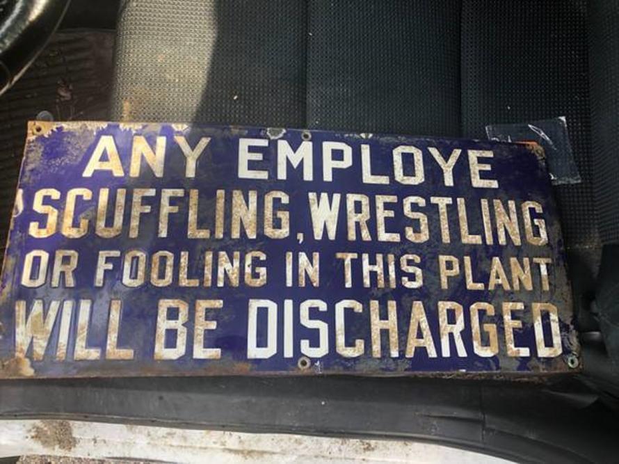 sign.jpg