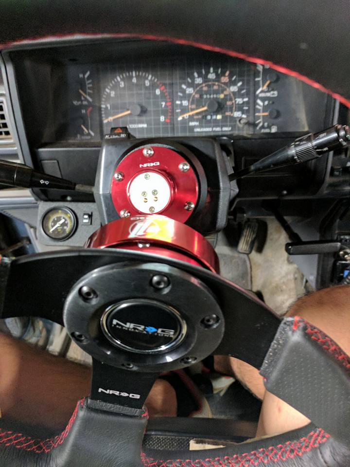 steering wheel.jpg