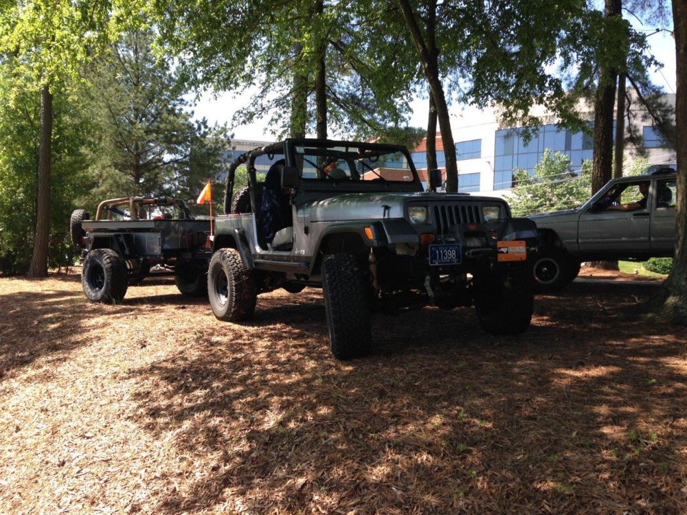 Topless Day '14 002-1280.jpg