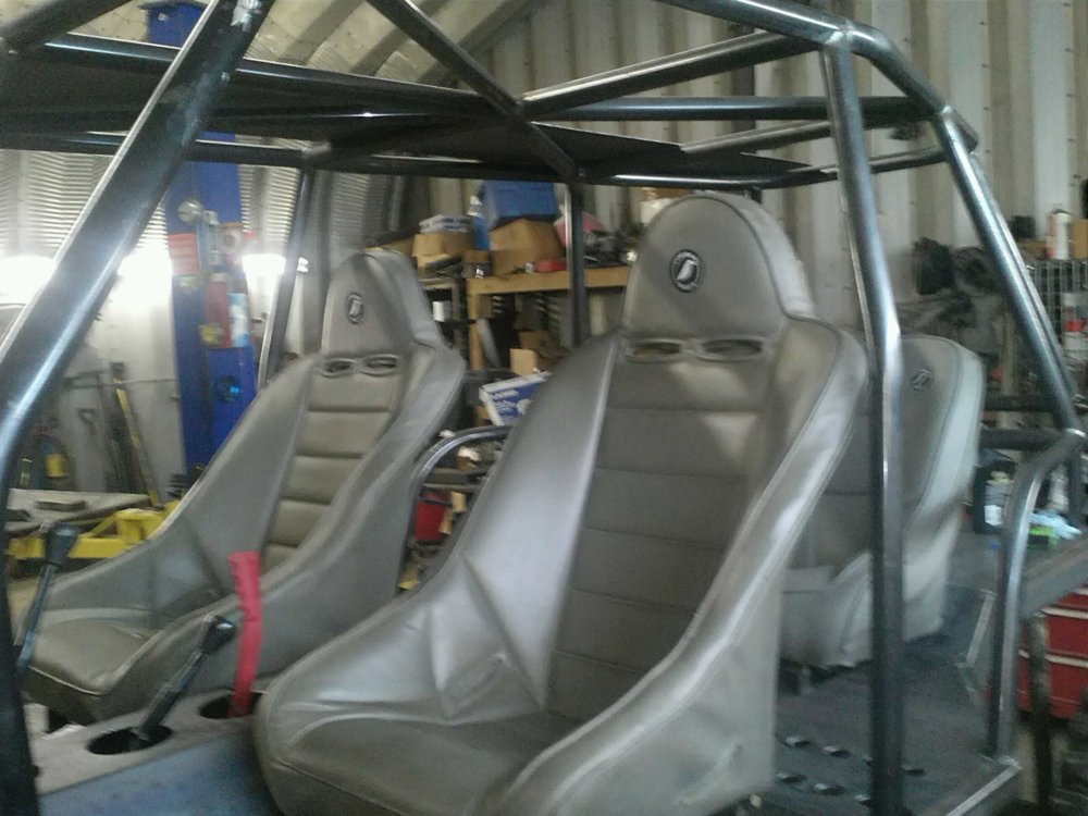 toy7floorpan.jpg