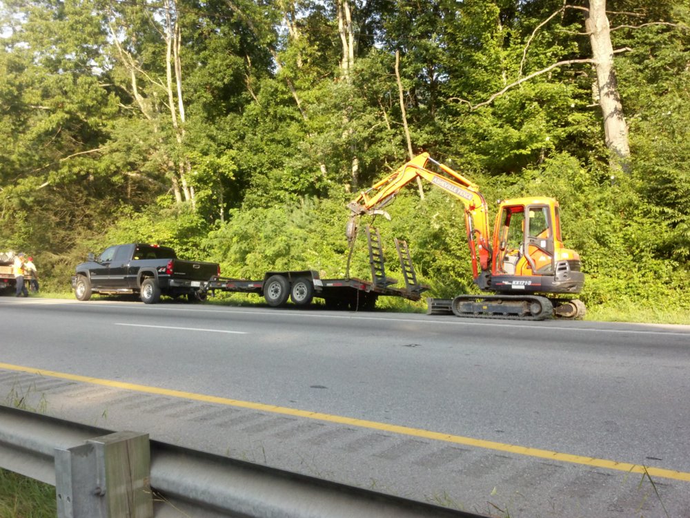 Trailer tire blow out.jpg