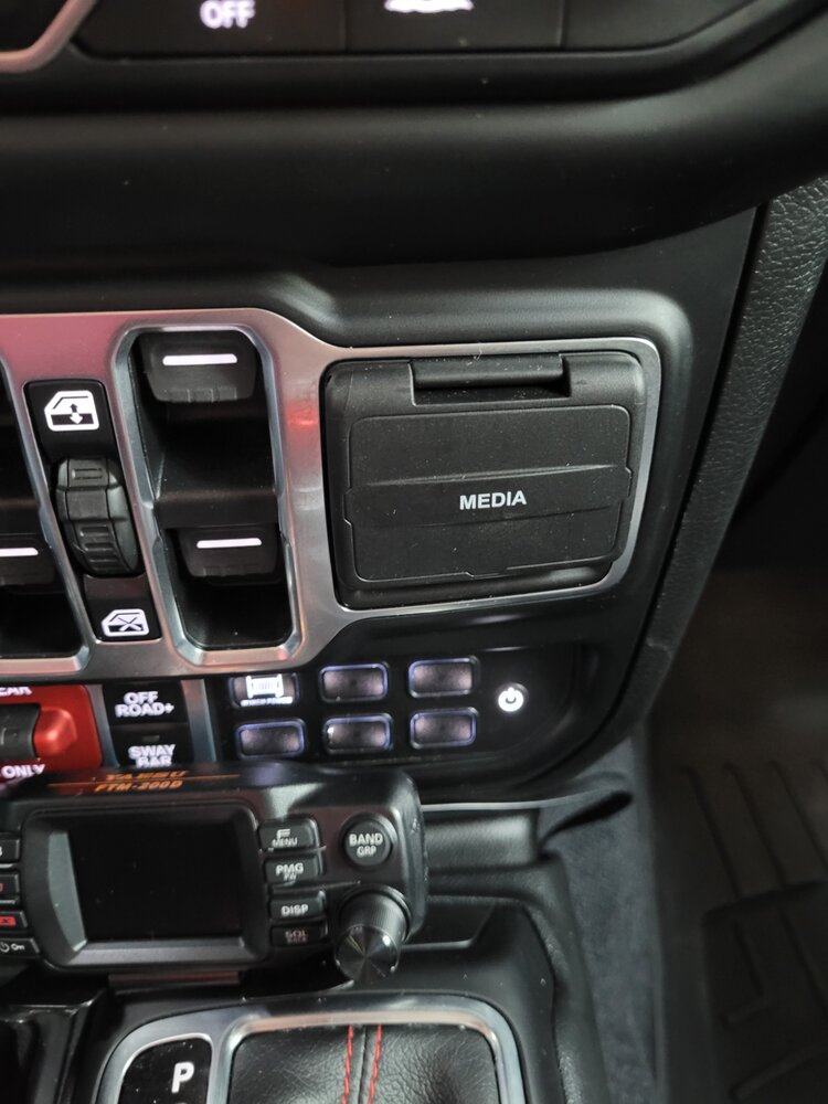 Voswitch panel.jpg