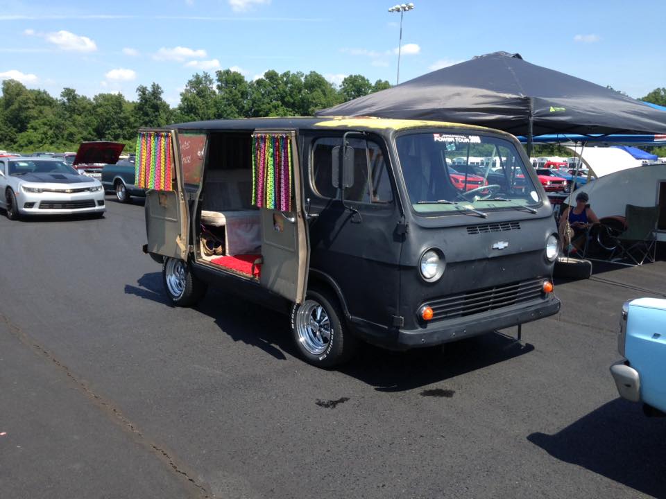 35303853_887233738127645_3404941456840851456_n