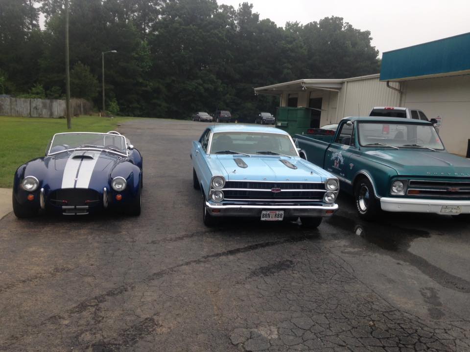 35425768_887198068131212_5419069604410425344_n