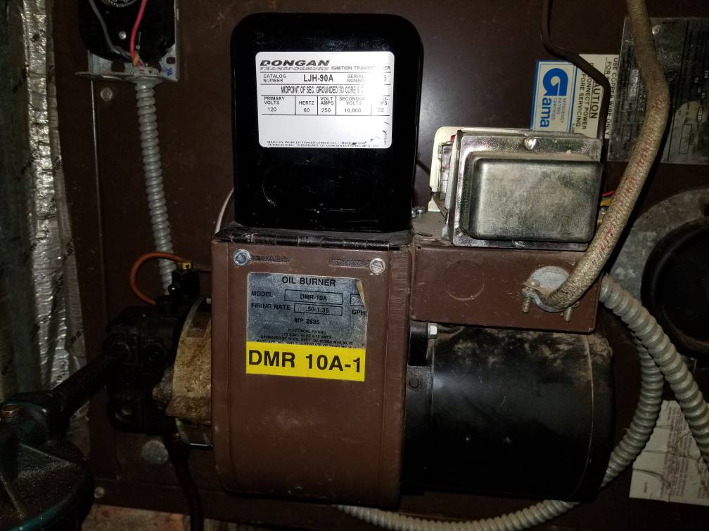 Oil Furnace / Heat Pump Tech NC4x4