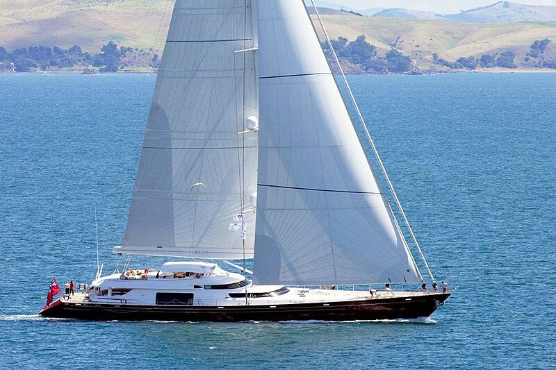 www.superyachttimes.com