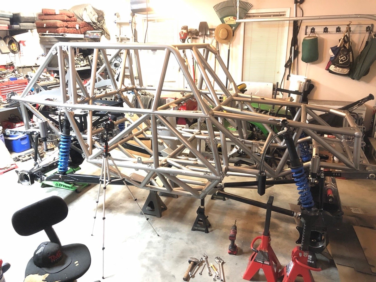 assembling axles.jpg