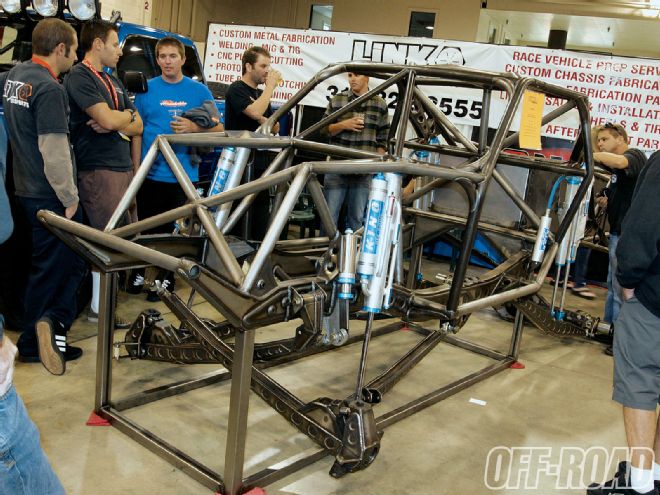 1002or-01-o%2Breinforcing-roll-cage%2Brollcage.jpg